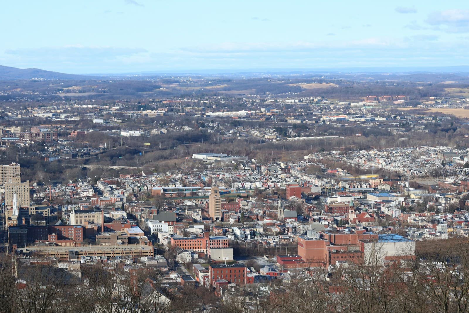 Reading, Pennsylvania cityscape and street view